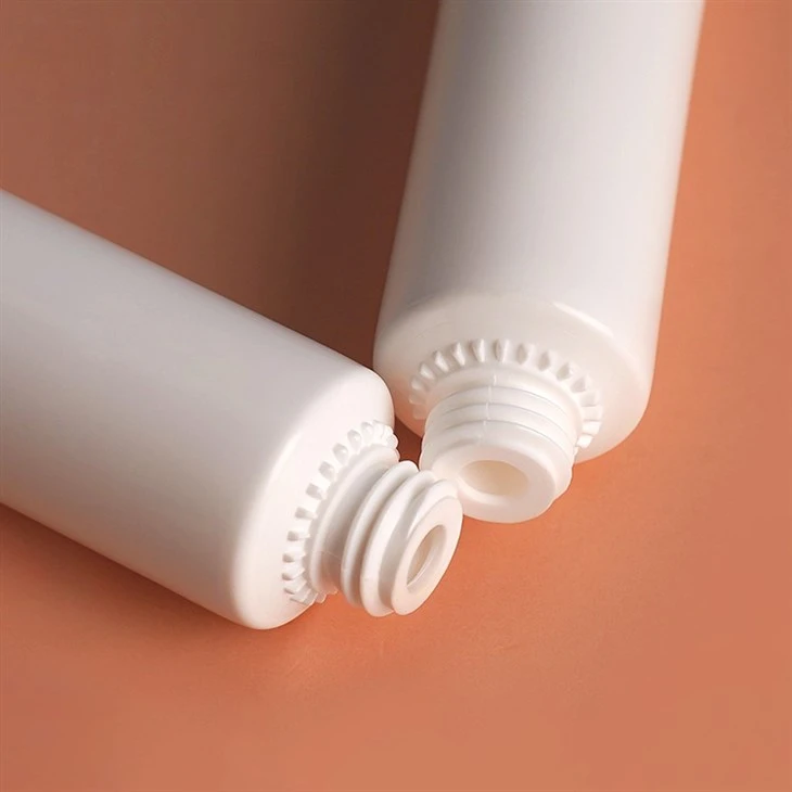Multifunctional Custom Logo Hair Growth Liquid Scalp Care Container Skincare Cream Container Eye Cream Tube With Applicator