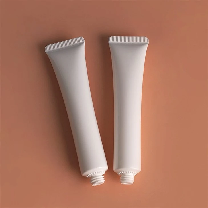 Multifunctional Custom Logo Hair Growth Liquid Scalp Care Container Skincare Cream Container Eye Cream Tube With Applicator